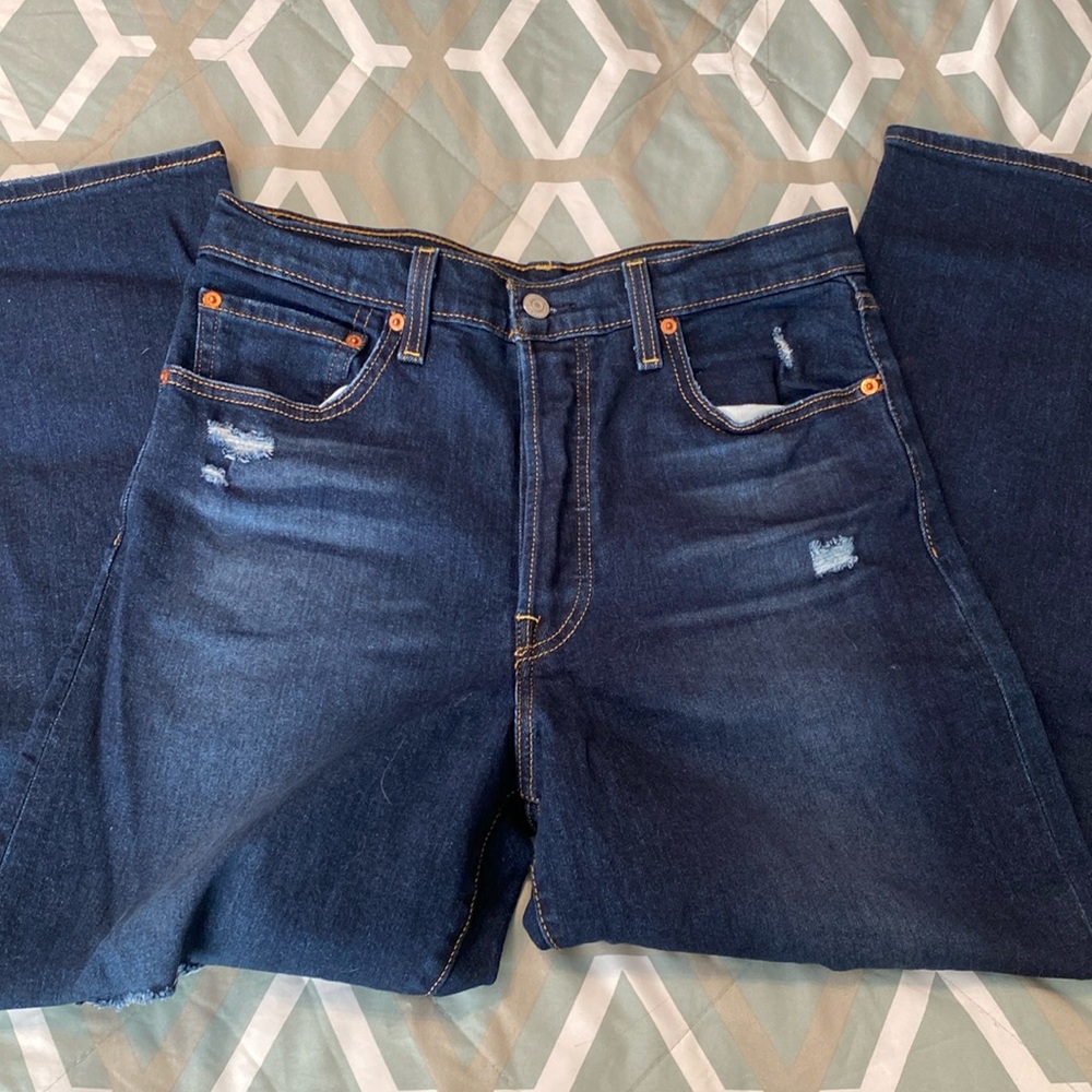 Levi’s rib cage straight ankle dark blue sz 30